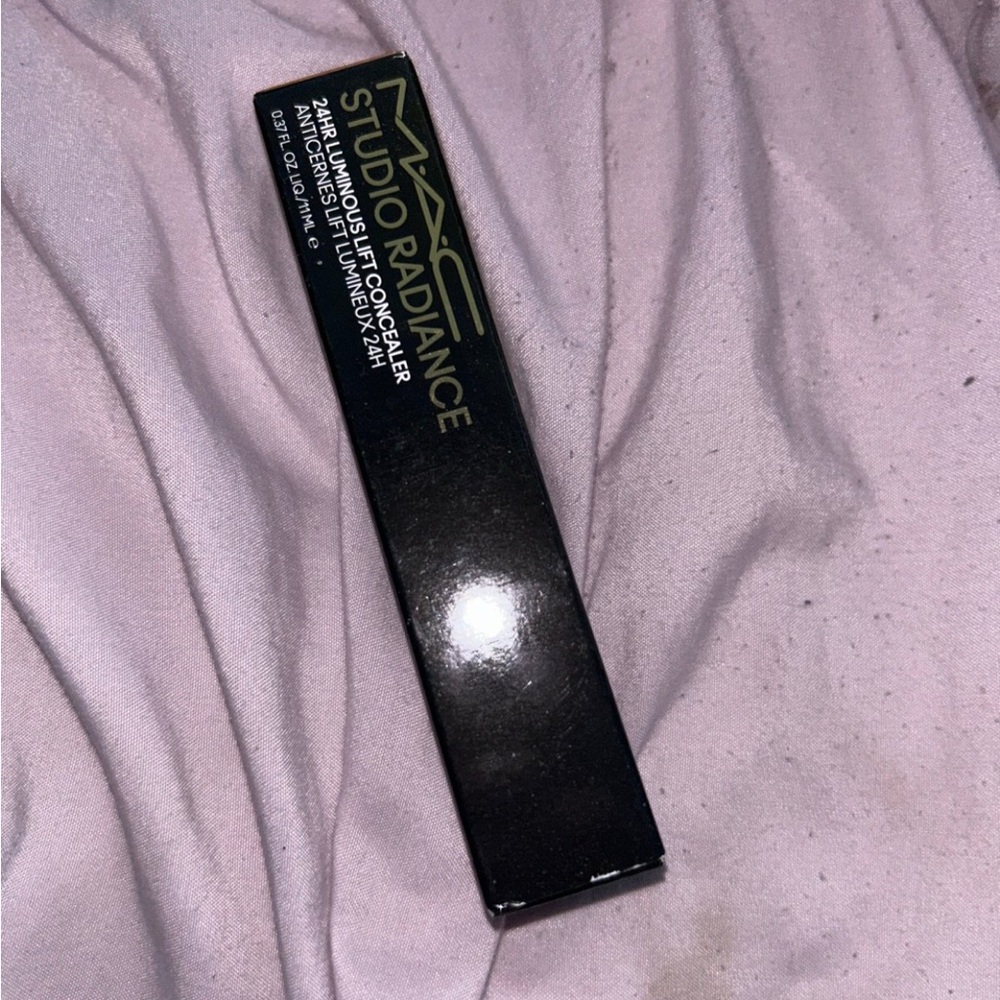 MAC 24HR Luminous Lift Concealer 35W